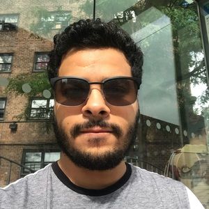 Meet your Posher, Essa